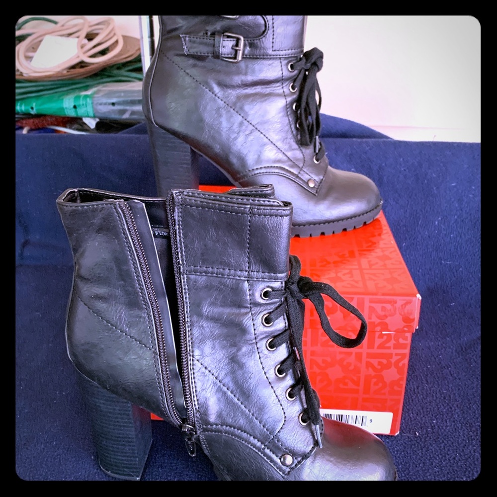 Lori D by R2 Footwear platform leather boots